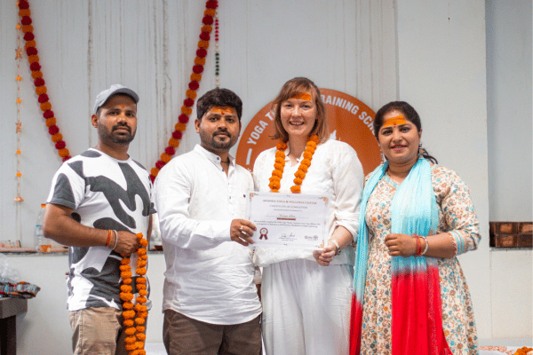100 hr yttc in rishikesh