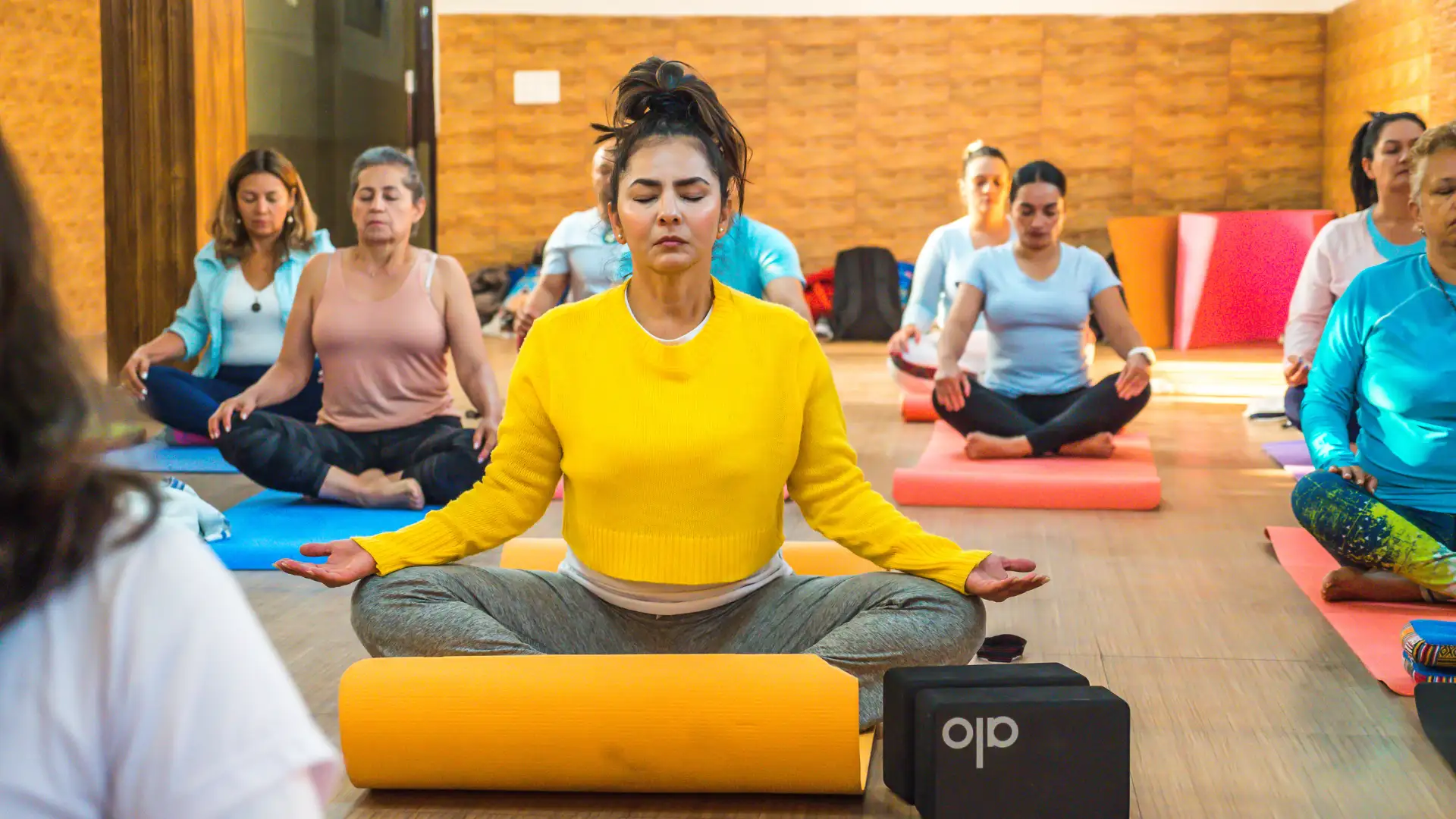 300 hr Yoga 300 hr Yoga