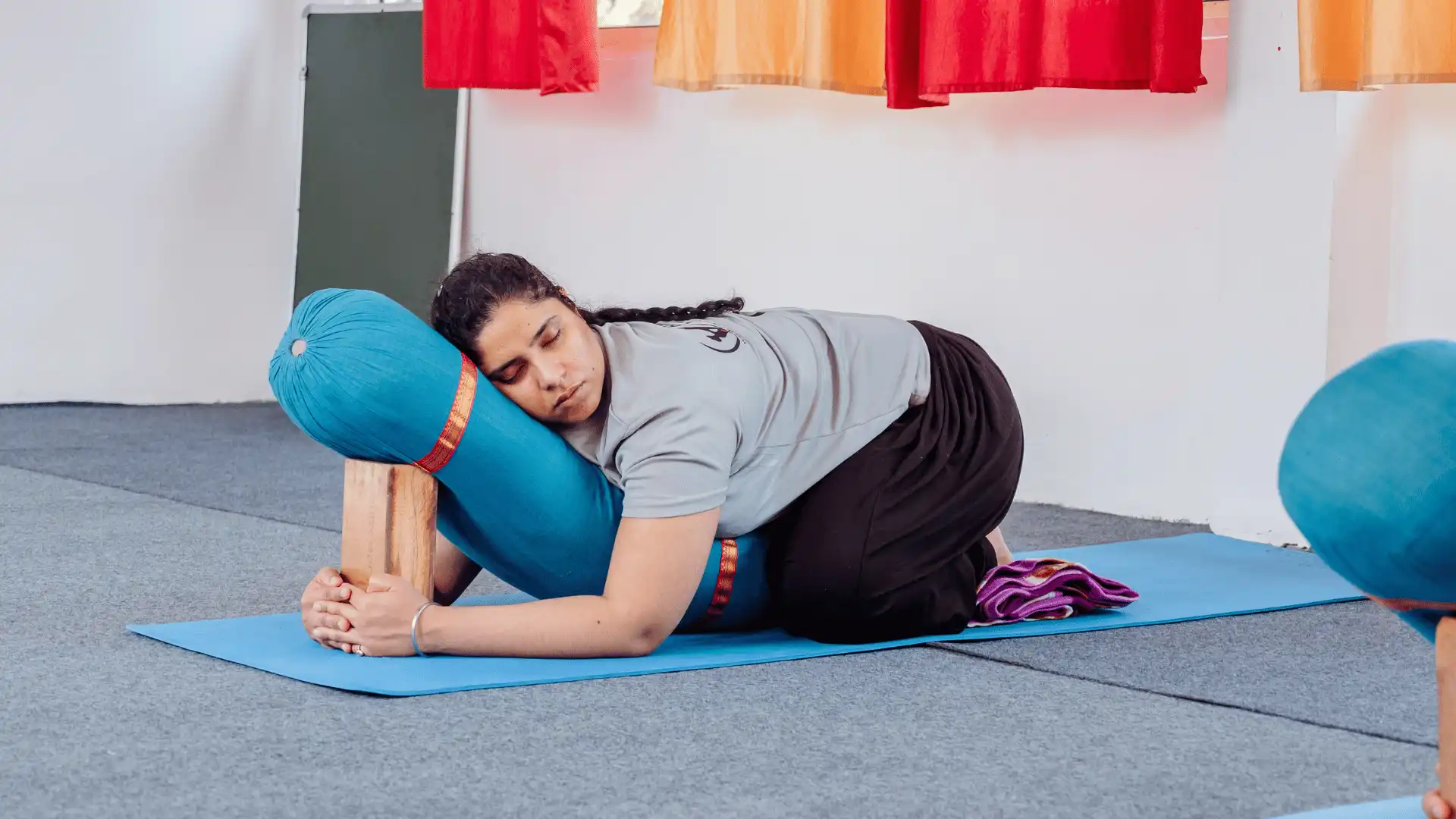 Prenatal yoga Prenatal yoga