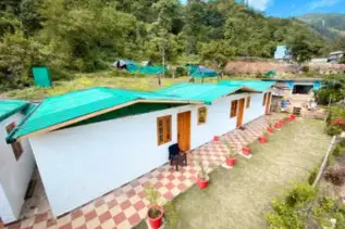 Rishikesh Yog Kendra yoga rooms - yoga school in rishikesh